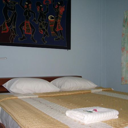 Pineapple Guesthouse Karon Εξωτερικό φωτογραφία