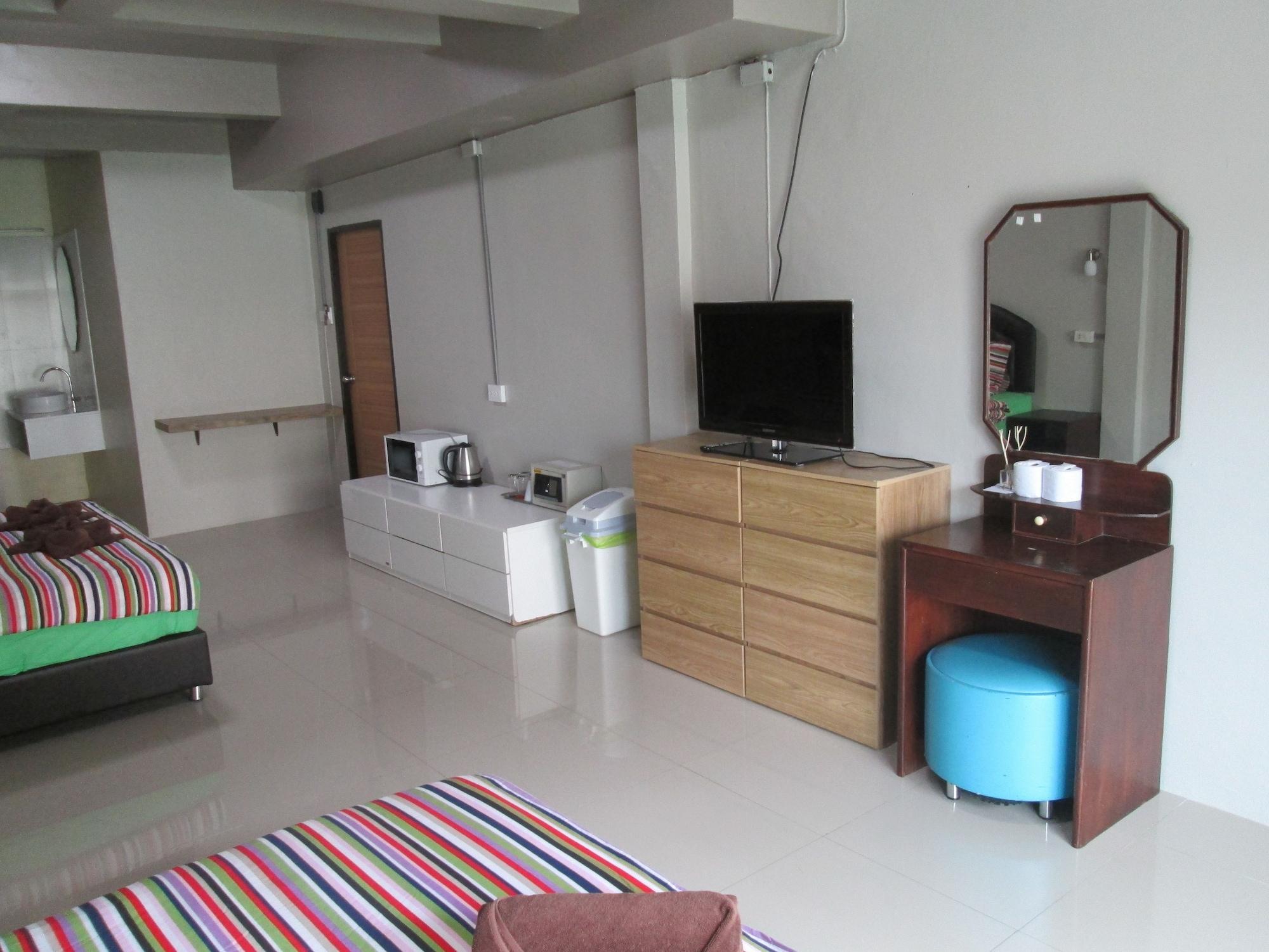 Pineapple Guesthouse Karon Εξωτερικό φωτογραφία