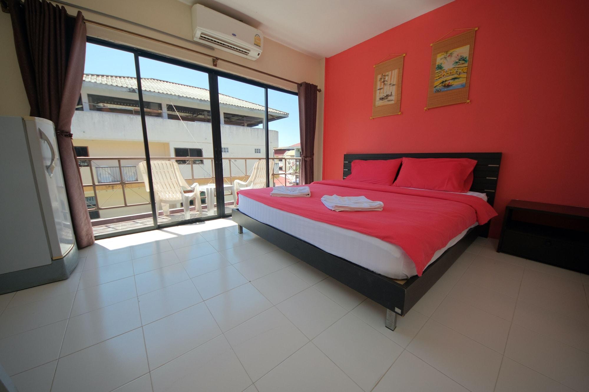 Pineapple Guesthouse Karon Εξωτερικό φωτογραφία