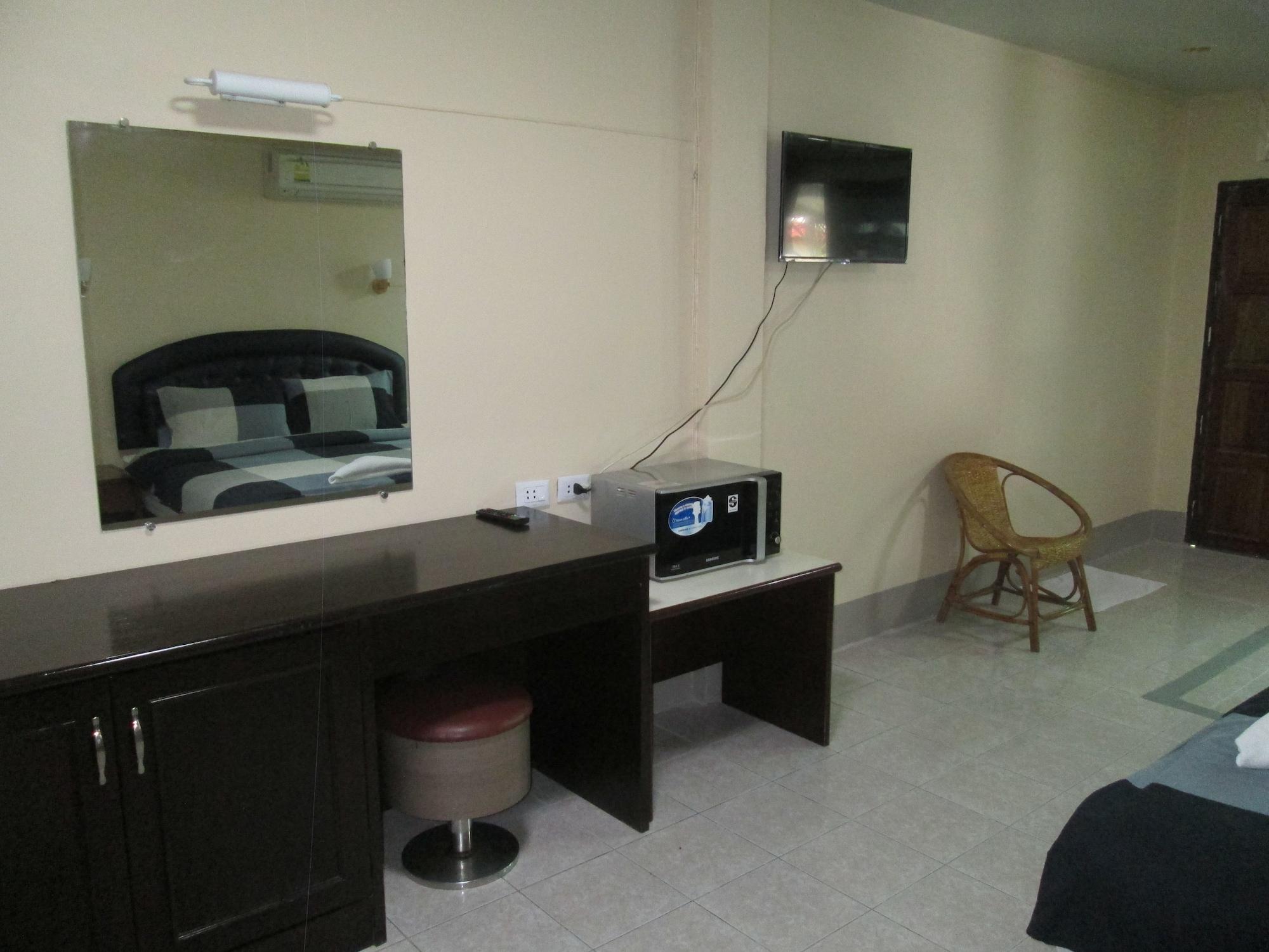 Pineapple Guesthouse Karon Εξωτερικό φωτογραφία