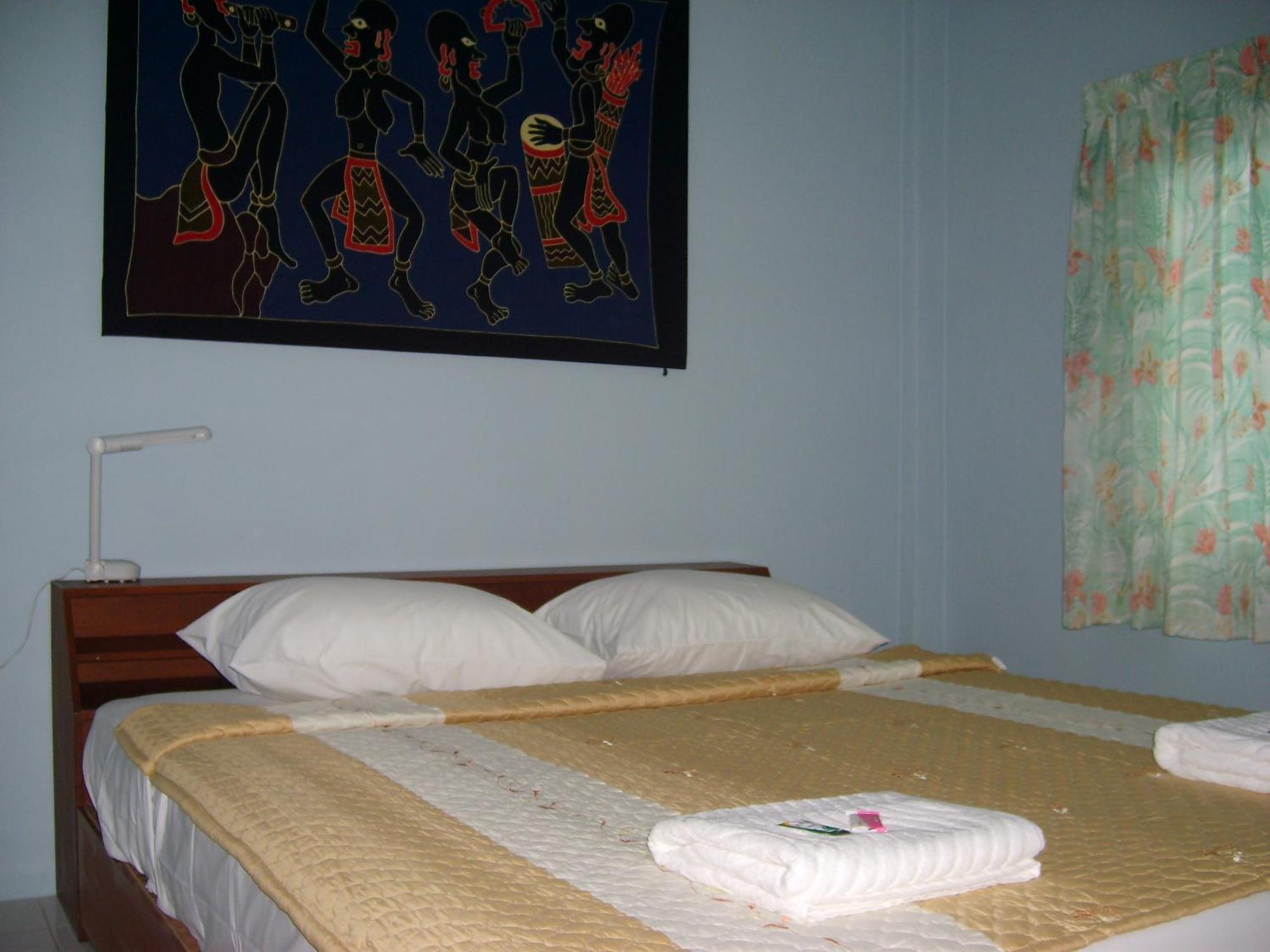 Pineapple Guesthouse Karon Εξωτερικό φωτογραφία