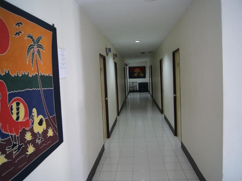 Pineapple Guesthouse Karon Εξωτερικό φωτογραφία