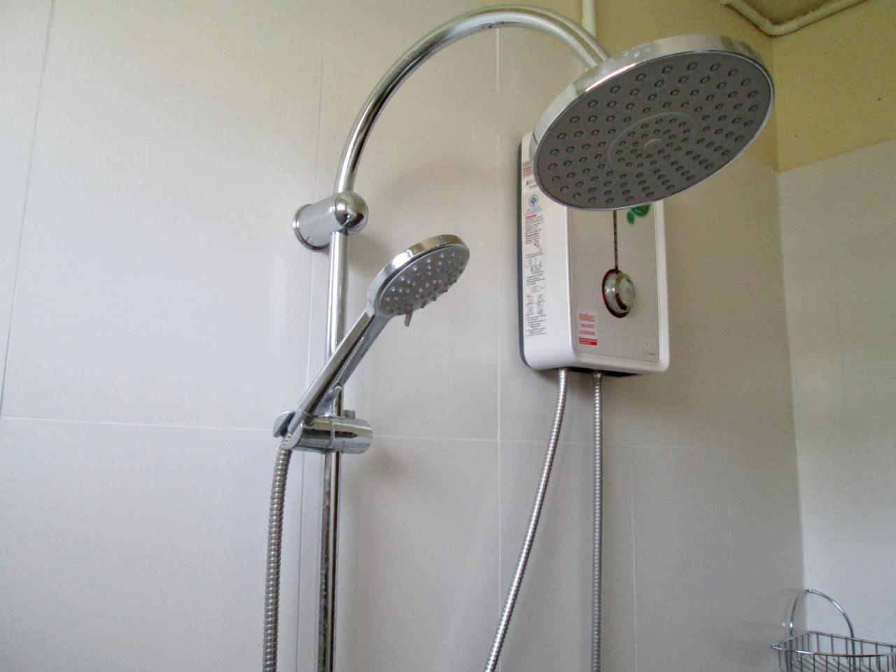 Pineapple Guesthouse Karon Εξωτερικό φωτογραφία